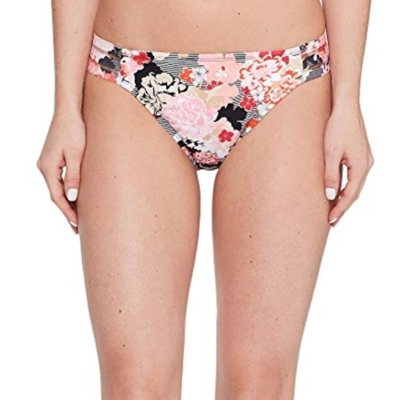 Kenneth Cole - FIND TRANQUILITY HIPSTER BIKINI